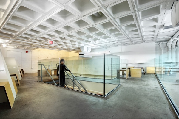clover hsq vitrine
